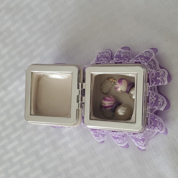 Jewelry‎ Box. - Picture 2 of 8